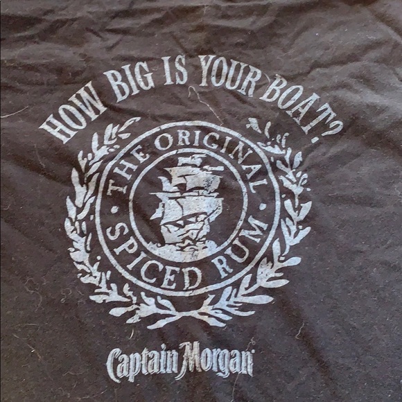 Black v-neck t-shirt. - Picture 1 of 4